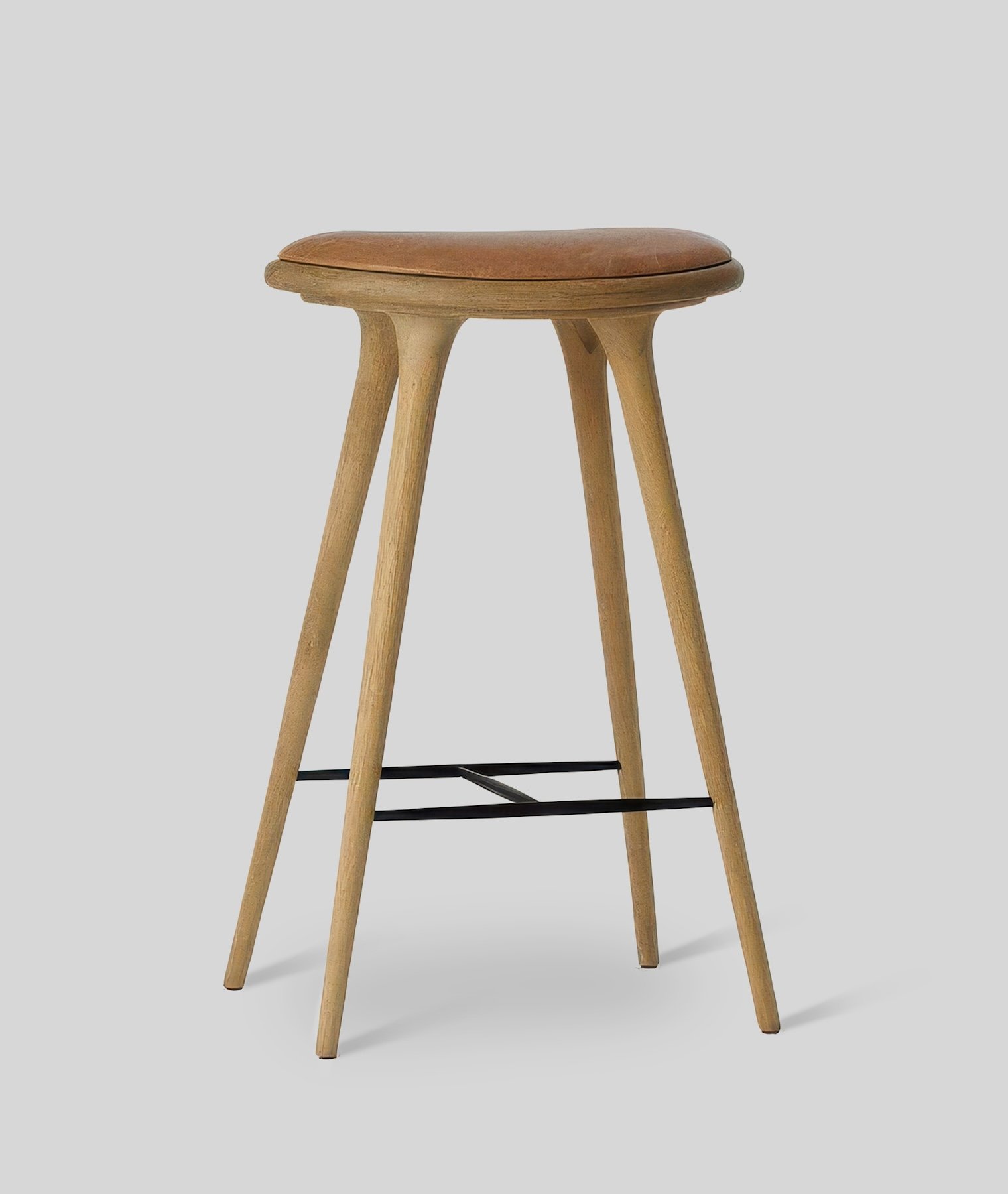 Mater Bar Stool | Light