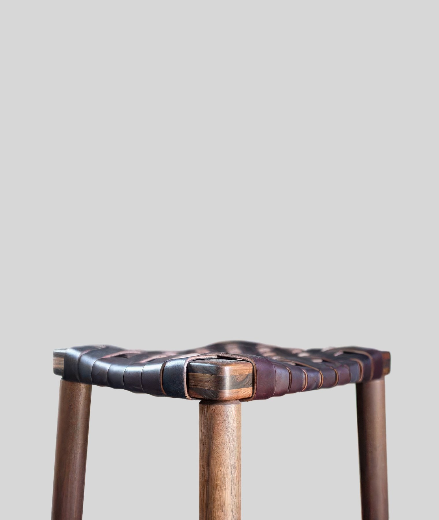 本革スツール～Woven leather stool～ Ranger Bar Stool | Woven Leather by Michael Robbins | ROOM CRM