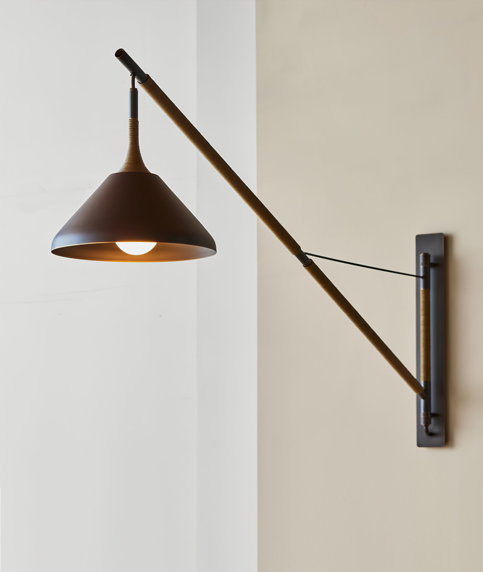 Stem Shade Rig Wall Sconce