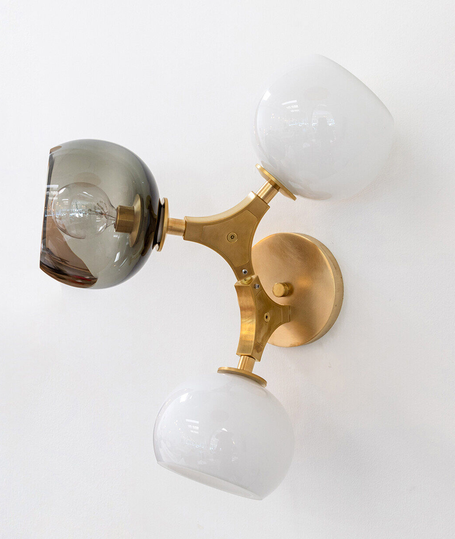 Molecule Sconce