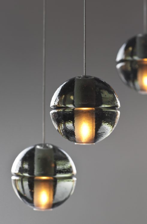 Bocci 14 Series 14.3 3 Globe Pendant Grey Glass Spheres Detail Room Furniture